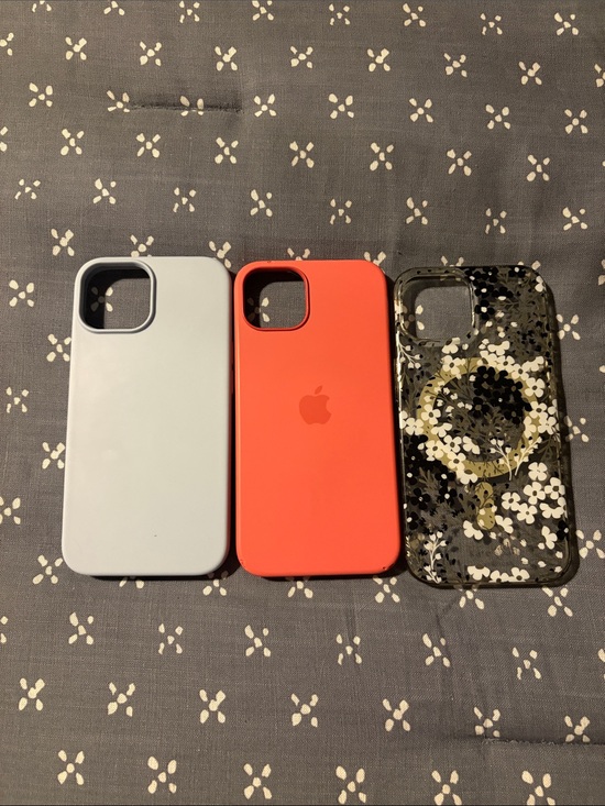Apple Other - Bundle (3x) of iPhone 13 Cases